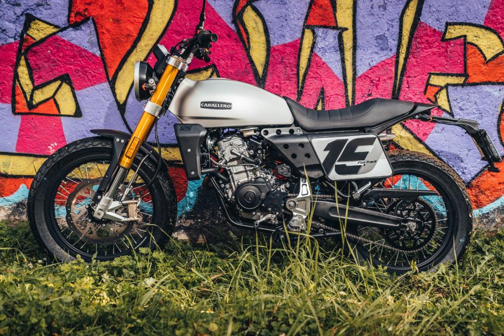 punto motor brugherio monza brianza provincia di milano nuova gamma euro 5 my2021 B_caballero-flat-track-500 punto motor brugherio monza brianza provincia di milano nuova gamma euro 5 my2021 B_caballero-flat-track-500